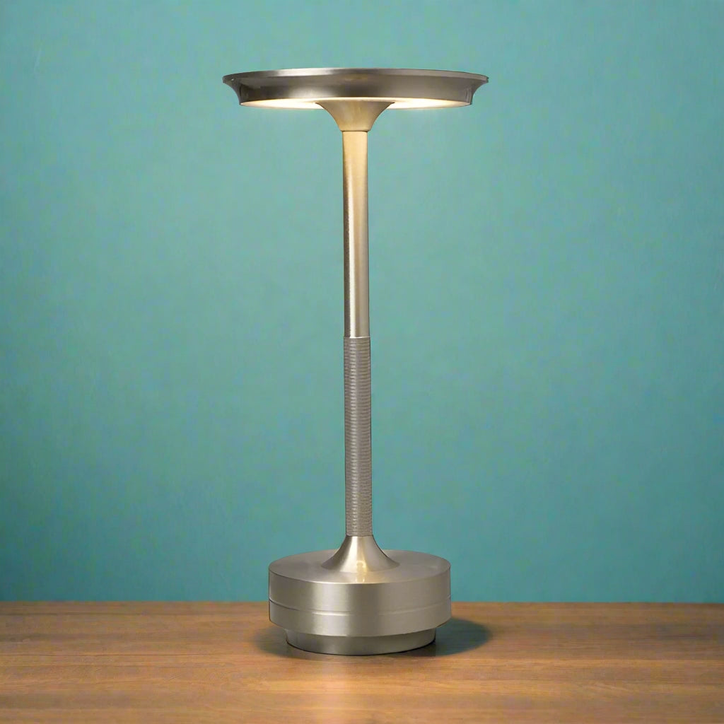 lampe de chevet design argent