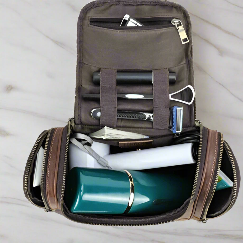 trousse de toilette homme intérieur