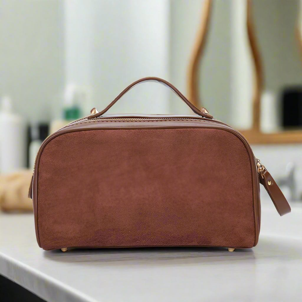 trousse de toilette salle de bain